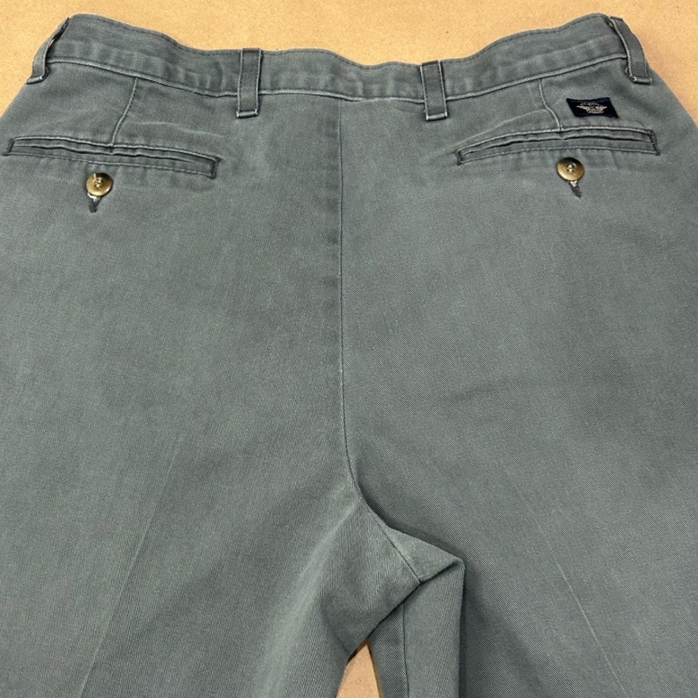 Vintage Dockers Gray Pleated Khaki Pants Classic Fit Mens 33x29 - Picture 9 of 12